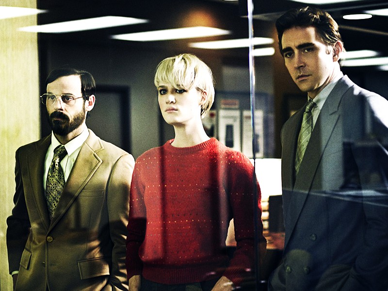 Scoot McNairy as Gordon Clark, Mackenzie Davis as Cameron Howe and Lee Pace as Joe MacMillan - Halt and Catch Fire _ Season 1, Gallery - Photo Credit: James Minchin III/AMC